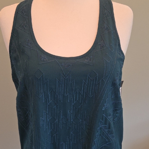 Mossimo Supply Co. Teal Aztec Design Racer Back Sleeveless Tank Top Womens Large - Picture 4 of 6